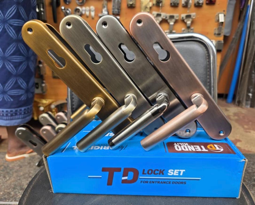 Hotel Card Lock System